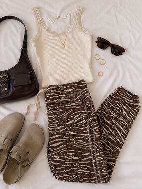 Brown Zebra Print Drawstring Jogger Sweatpants Women’s Lounge Pants Size S